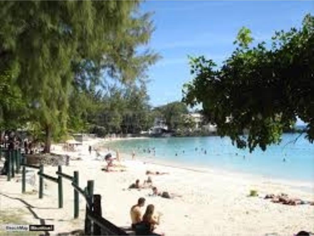 Bano Beach Residence - Grand Bay Beach Exterior photo
